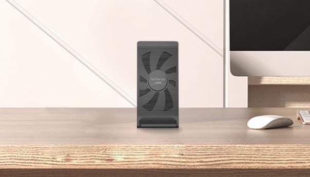 PA视讯游戏风冷无线充电器测评 充电最快的无线充